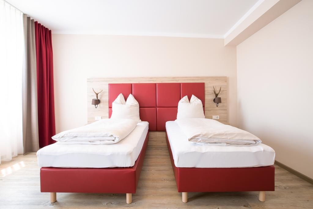 Aparthotel Altomuenster - Garni Стая снимка
